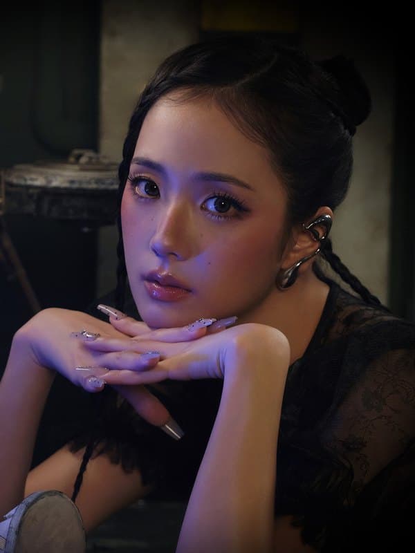 Jisoo of BLACKPINK